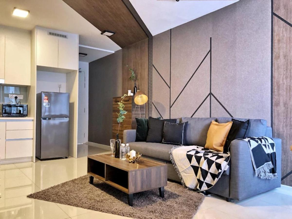 Modern Industrial Duplex Loft- Ekocheras-Mrt 3Pax Kuala Lumpur Luaran gambar